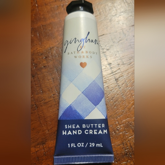 Bath & Body Works 4 Piece Signature Collection, Gingham - Picture 4 of 10